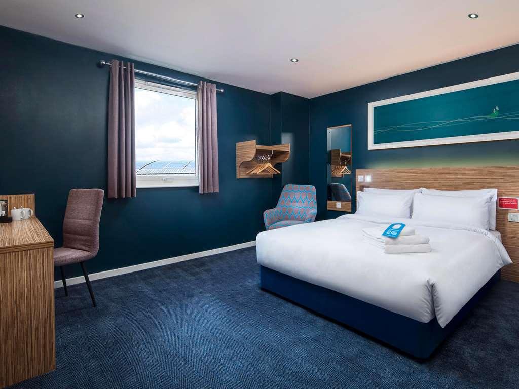 Travelodge London Vauxhall Room photo