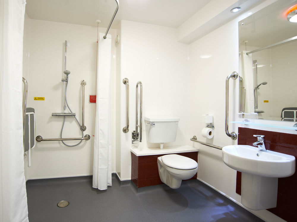 Travelodge London Vauxhall Exterior photo