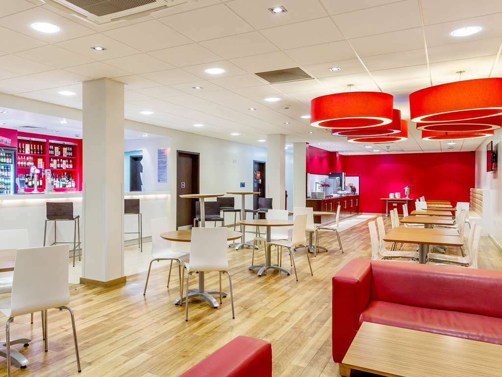 Travelodge London Vauxhall Restaurant photo