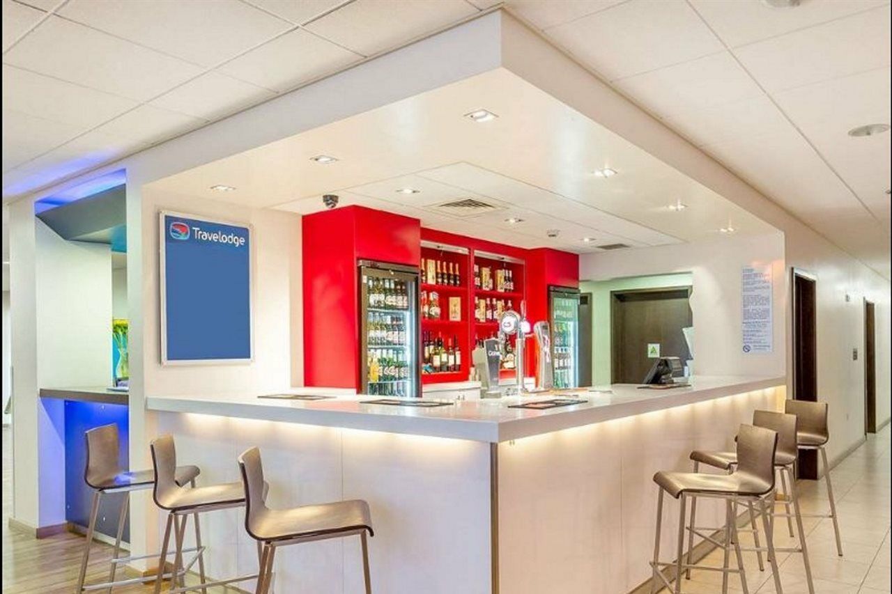 Travelodge London Vauxhall Exterior photo