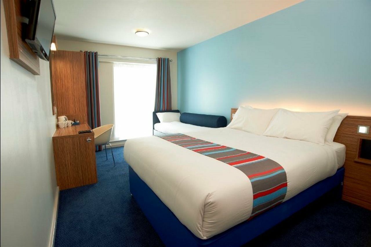 Travelodge London Vauxhall Exterior photo